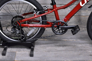 20" Liv Tempt 2025
