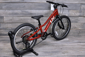 20" Liv Tempt 2025