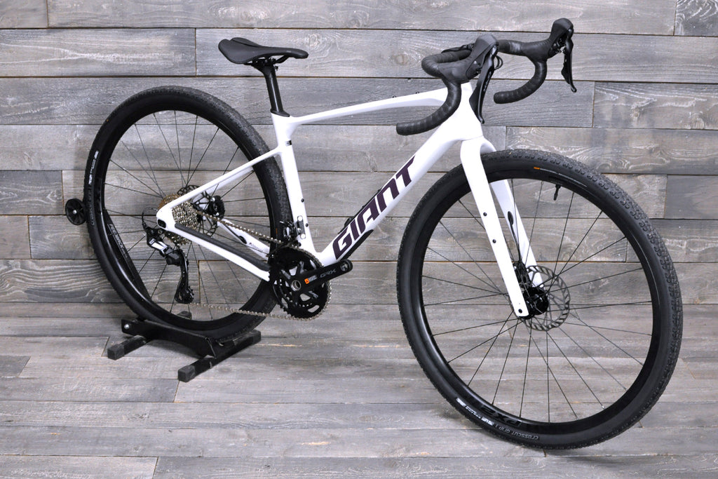 2026 Giant Revolt Adv 2