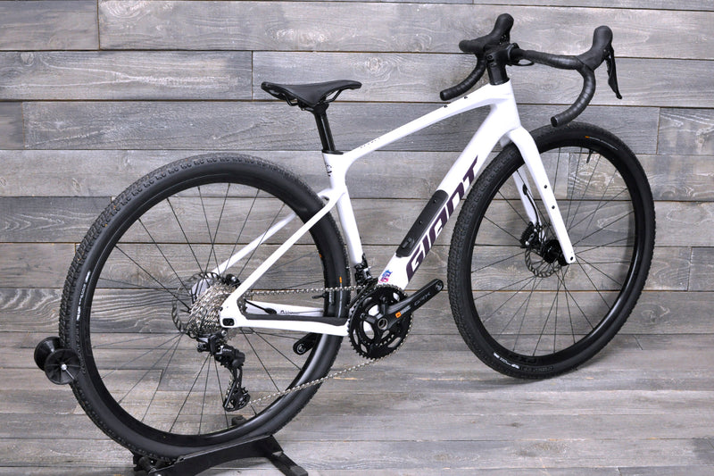 2026 Giant Revolt Adv 2