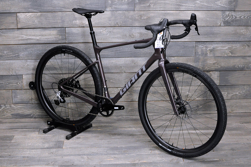 Giant Revolt Adv. 0 (medium-large only)