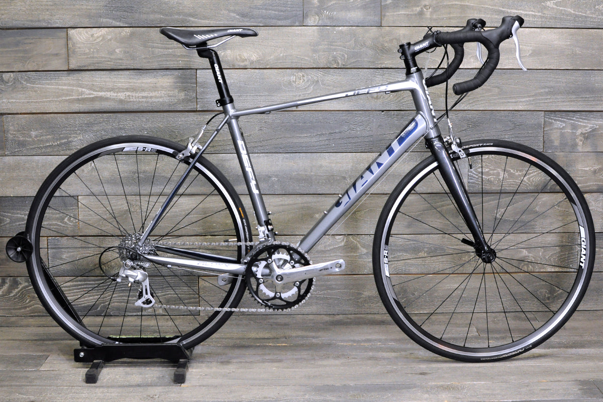 M/L Giant Defy – Sellwood Cycle Repair M/L Giant Defy – Sellwood Cycle Repair