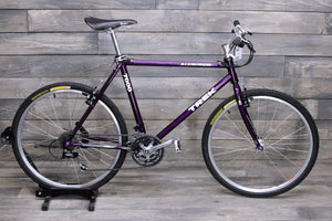 19" Trek 7000