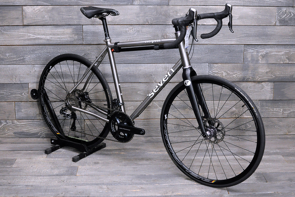 56cm Seven Evergreen SL titanium gravel bike