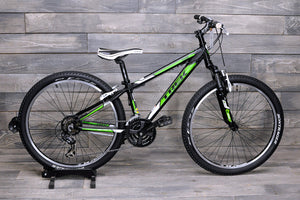 13" Trek 3500