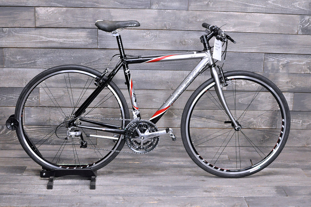 Medium Trek 7700 FX