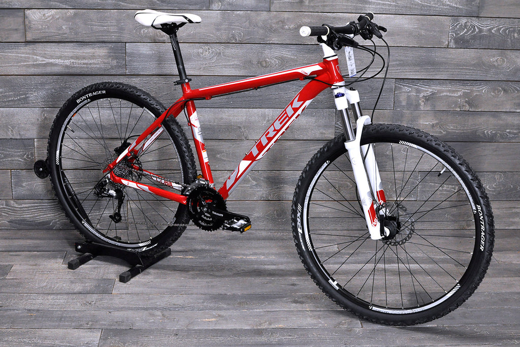 19" Trek Cobia